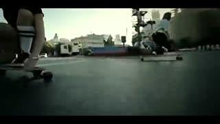 成人转弯滑板视频,轻松驾驭街头风潮