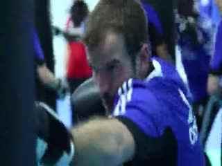 成人自由搏击对打视频,成人自由搏击对打精彩瞬间回顾